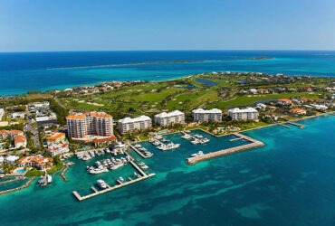 Ocean Club Golf Course and homes Paradise Island Nassau Bahamas